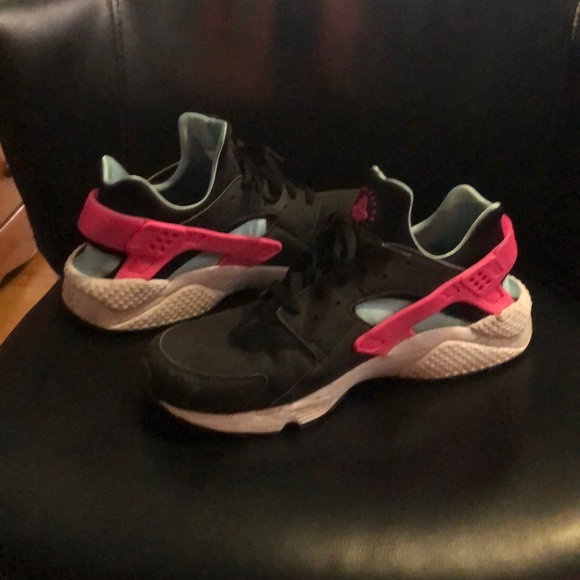 Air Huarache shoes - Picture 2 of 4